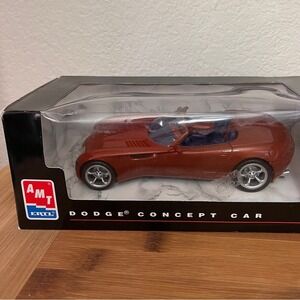 NEW AMT Ertl Dodge Copperhead Concept Car 1:18 Diecast Metallic 8131-1HEO 1998